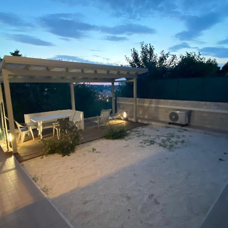 Il parco di Yuki  Apartment Ancona Bagian luar foto