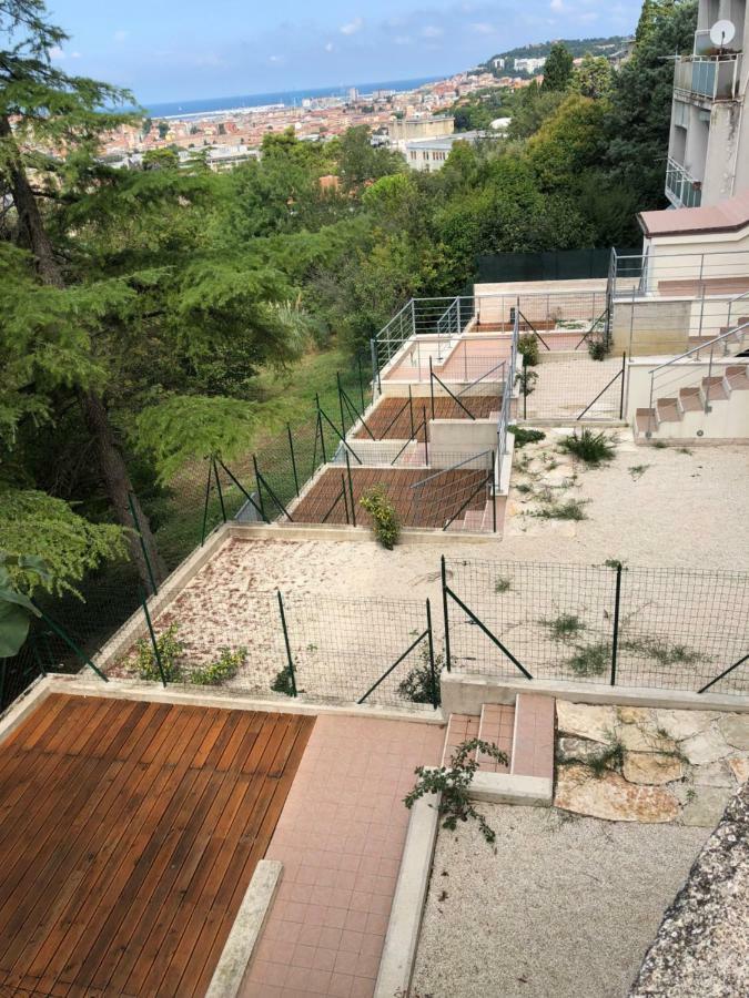 Il parco di Yuki  Apartment Ancona Bagian luar foto